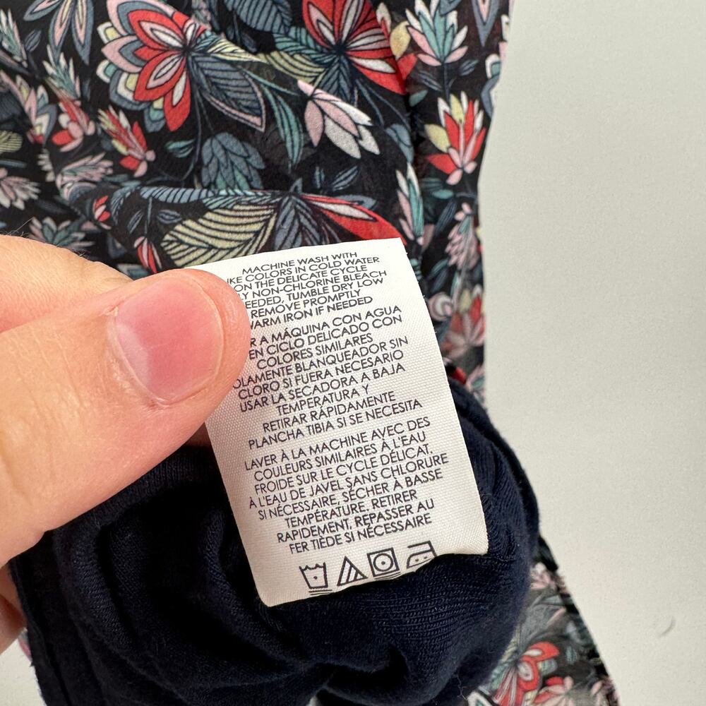 Cabi Floral Tanktop - Picture 5 of 6